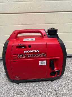 Honda EU2000i elektrocentrála - 2