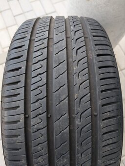 Barum 235/40 R18 XL - 2