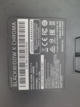 Razer BlackWidow X Chroma - 2