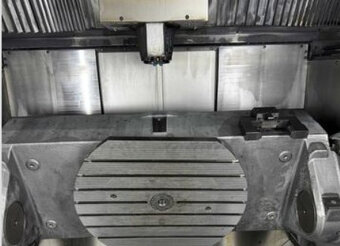 Obráběcí centra - vertikální C 400 U - 2