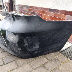 E90 zadni naraznik - 2