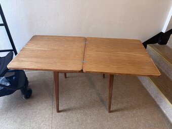 Rozkladaci dreveny stolek vintage - 2