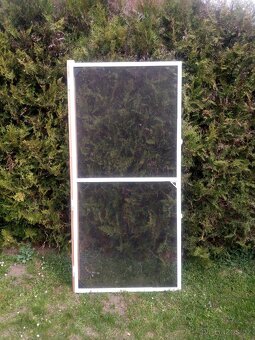 Síť na dveře proti hmyzu - 2