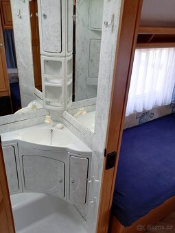 Karavan LMC, Kuhyňka, Koupelna, Bojler, Topení - 2