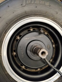 Zadní kolo s motorem, chopper elektrokoloběžka - 2