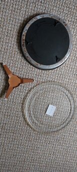 Hliníkový tác na pizzu a skleněný talíř - 2