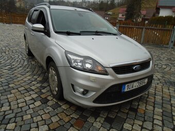 ford focus 1,6tdci 08 díly ST nárazník přední - 2
