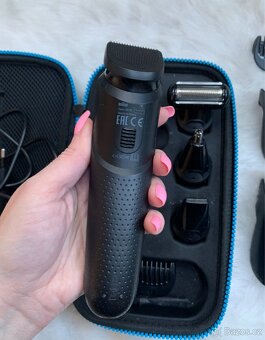 Panský holicí strojek Braun MGK - 2