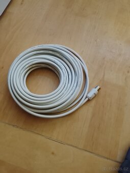 Příslušenství k televizi - 2