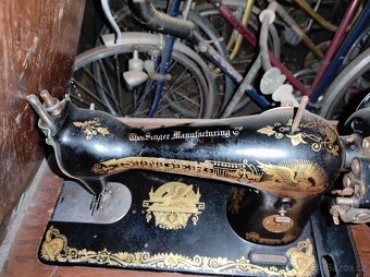 Šicí stroj Singer - 2