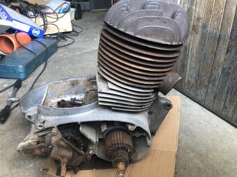 Motor jawa 250/353 - 2