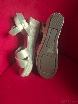 dámské sandály 39/5 - 2