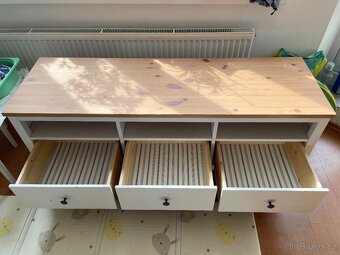 Ikea Hemnes TV stolek - 2