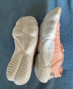 sportovní boty NIKE , stélka 24cm - 2