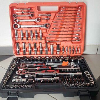 Velká gola sada Cr-V 150 ks 1/2" 1/4" 3/8" - nové - 2