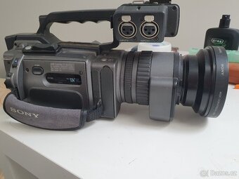 SONY DSR-PD150P | Professionalní kamera 3CCD / DVCAM - 2