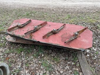 Prodej rozmetacího stolu od RUR-5 - 2