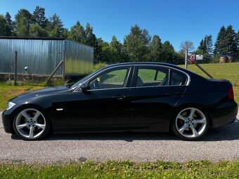 BMW E90 330i - 2