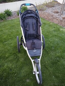 Běžecký kočárek Thule Glide 2 Jet Black - 2