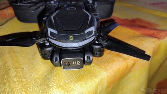 dron v88 - 2