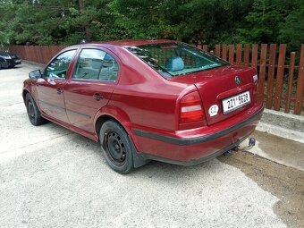 Škoda Octavia GLXi s motorem AKL 74 kW 1.6 MPI - 2
