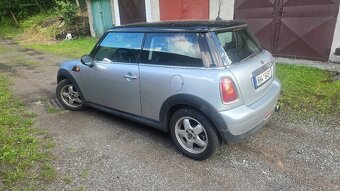 Mini cooper r56 - 2