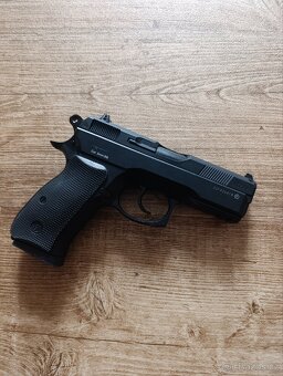 Airsoft Pistole ASG 75D - 2