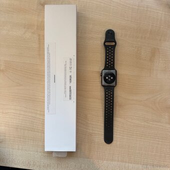 Apple Watch 3 space gray 42mm - 2