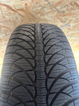 Škoda Scala 5x100R16 zánovní zimní sada 205/55R16 - 2