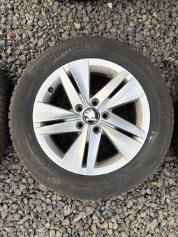 Zimní komplet alu kola Škoda Octavia 4 IV - 2
