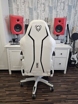 Herní židle Diablo X-One 2.0 Normal size - 2