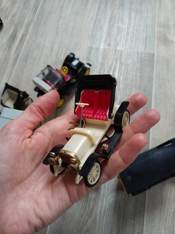 Modely starých aut - 2