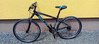 SCUD UMBRA 27,5 - nové horské kolo 3x8 rám 17" černá-modrá - 2