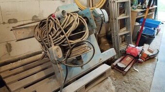 Stavební vrátek - 2