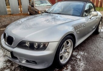 Predám prednú kapotu na BMW Z3 - 2