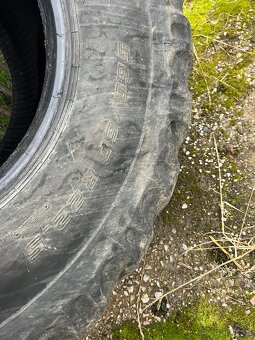 Pneu 560/60R22,5 - 2
