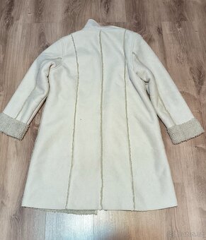 Dlouhý kabát vel. S - 2