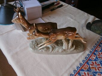 Prodam sousoši srnky.keramika - 2