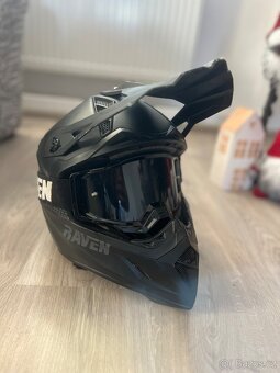 Enduro helma raven M - 2