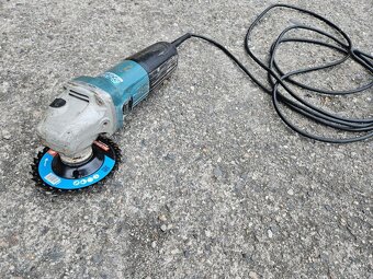 Úhlová bruska 125mm - Makita GA 5040 R - 2