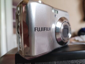 FujiFilm AV100 HD video - 2