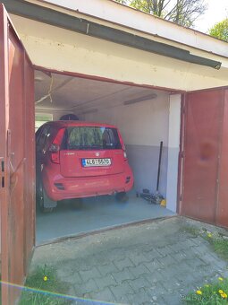 Suzuki Splash 2013, garážované, najeto jen 84500 km - 2