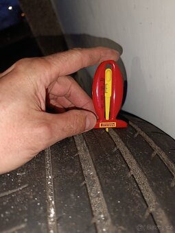Letní pneu Yokohama 225/45 R17 - 2