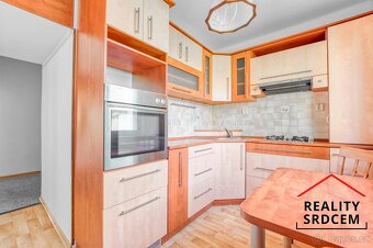 Pronájem bytu v os. vl. 2+1+lodžie/55 m2 na ul. Borovského, - 2