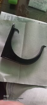 PVC OKAPOVÝ DRŽÁK HN - 2