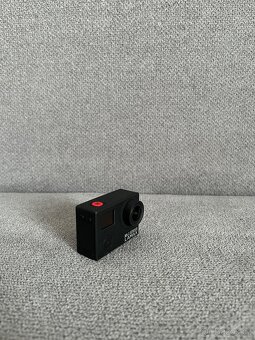 Akční kamera LAMAX X8.1 Sirius – 4K, Wi-Fi, bohaté přísluš - 2
