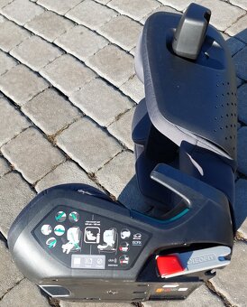 Dětská sedačka Britax Römer Kidfix i-Size - 2