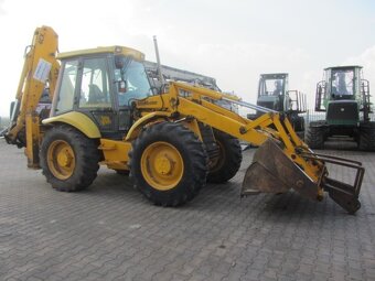 Kolový bagr JCB 4CX - 2