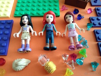 (8) Lego® originál, Dievčenské, figúrky, doplnky, pláty - 2