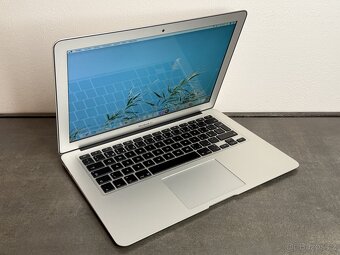 Macbook Air 13'' 2012 / i5 / 4GB / 128GB SSD / DPH - 2